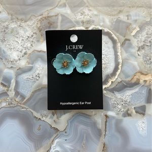 NWT J Crew Mercantile Blue Flower Earrings